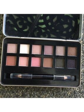 Jolee New York Warm Peach eyeshadow and eyeliner set new in package